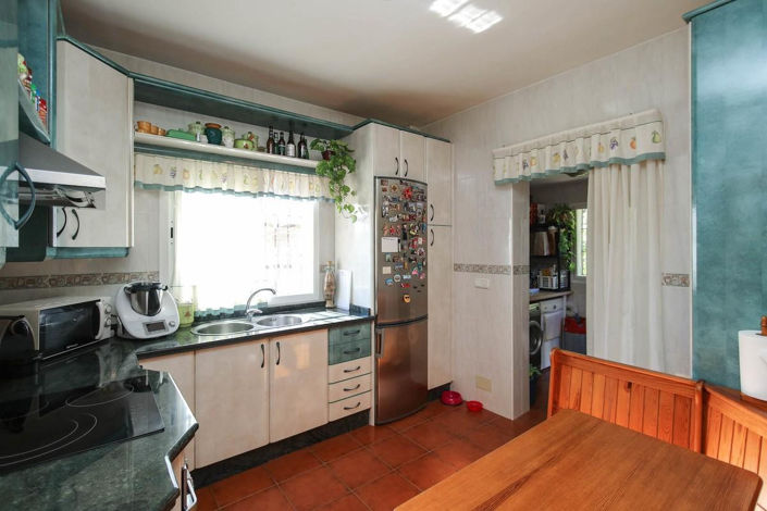 Image No.29-5 Bed Villa for sale