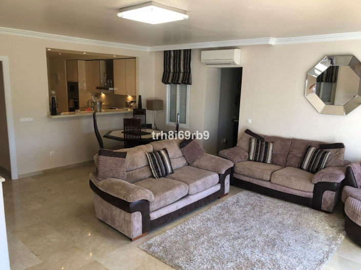 Image No.8-3 Bed Apartment for sale