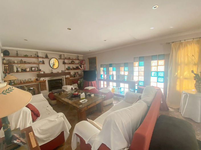 Image No.12-6 Bed Villa for sale