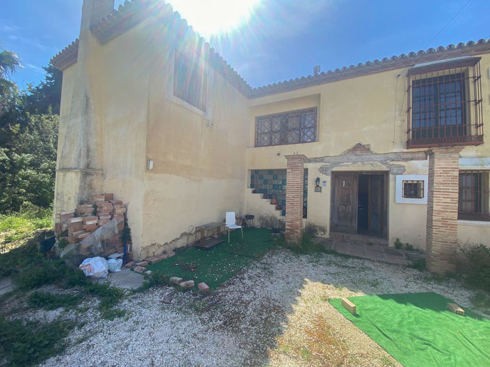 Image No.7-6 Bed Villa for sale