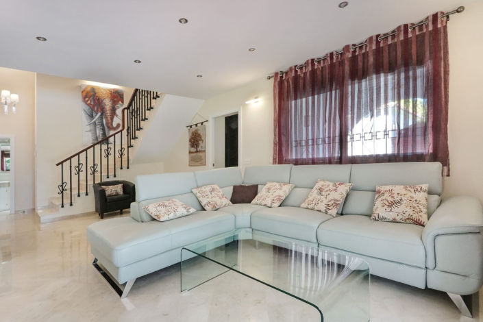 Image No.9-5 Bed Villa for sale