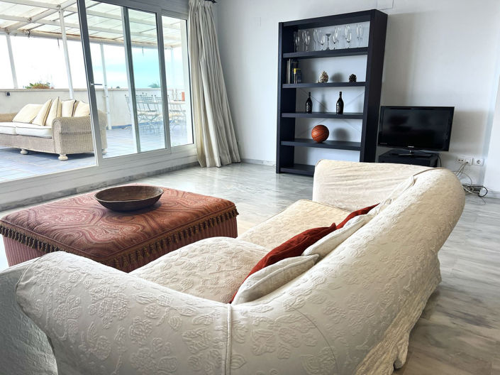 Image No.17-3 Bed Apartment for sale