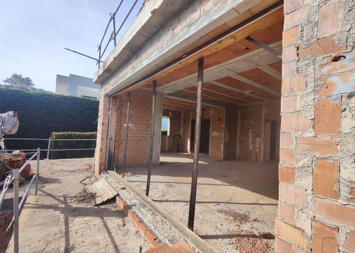 Image No.18-5 Bed Villa for sale