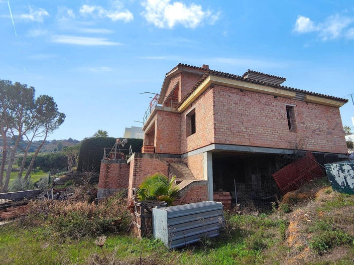 Image No.6-5 Bed Villa for sale