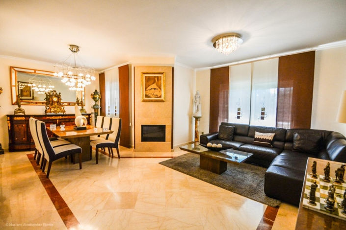 Image No.9-5 Bed Villa for sale