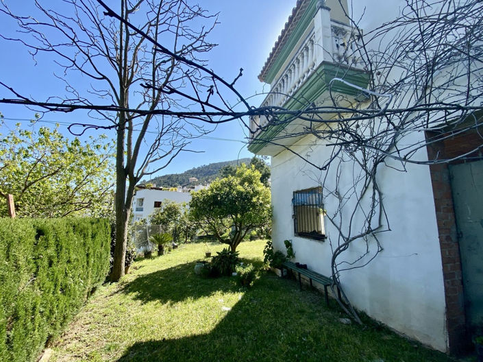 Image No.10-4 Bed Villa for sale