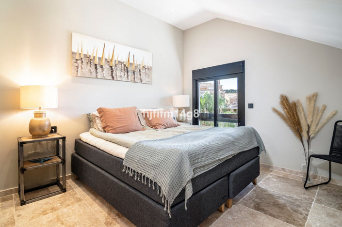 Image No.29-3 Bed Penthouse for sale