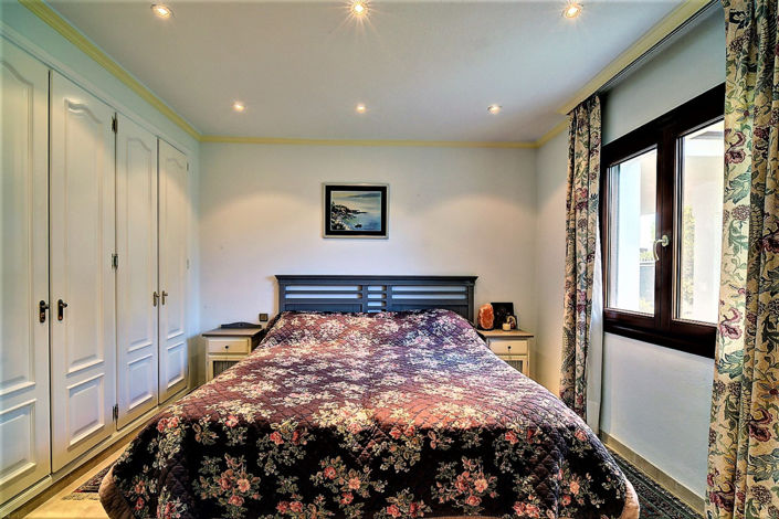 Image No.22-5 Bed Villa for sale