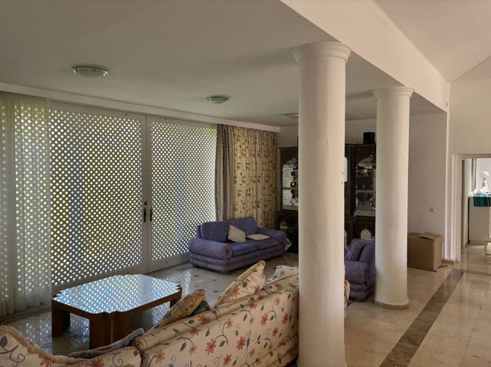 Image No.9-6 Bed Villa for sale