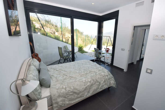 Image No.30-4 Bed Villa for sale