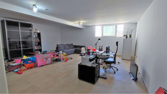 Image No.12-4 Bed Villa for sale