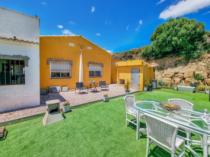 Image No.27-3 Bed Finca for sale