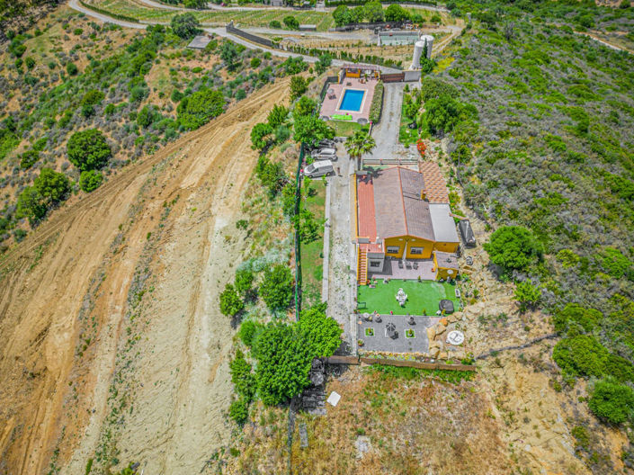 Image No.33-3 Bed Finca for sale