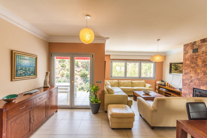 Image No.19-5 Bed Villa for sale