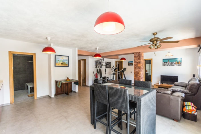 Image No.22-5 Bed Villa for sale