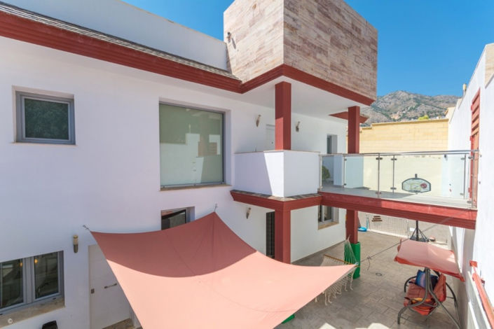 Image No.6-5 Bed Villa for sale