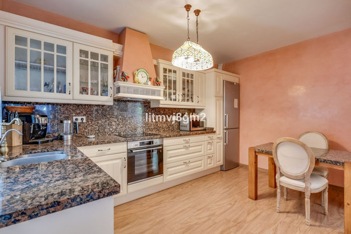 Image No.18-4 Bed Villa for sale