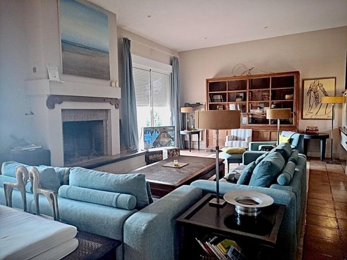 Image No.4-6 Bed Villa for sale