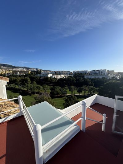 Image No.3-4 Bed Townhouse for sale