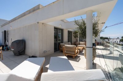 u9zx8c5s8j4-498bdfab4a7fcf25df40c2176acd63a0