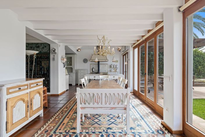 Image No.13-6 Bed Villa for sale