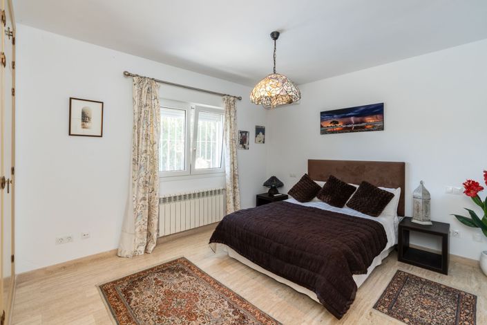 Image No.19-3 Bed Villa for sale