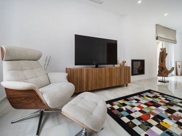 altd0wj8oa5-9a73ad0a57b4354c2b6c8eec813cdbf8