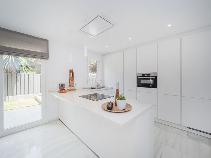 Image No.16-5 Bed Villa for sale