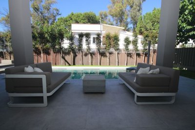 kq3jwslr8hr49-66cd56c00680d32fb1c52e368a15d4f