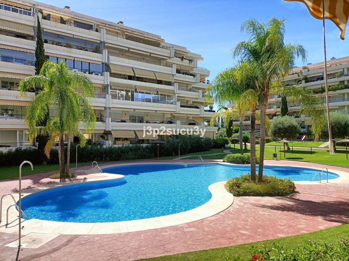Image No.1-3 Bed Apartment for sale