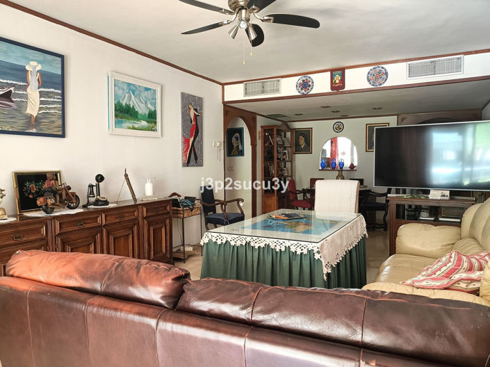 Image No.6-3 Bed Apartment for sale