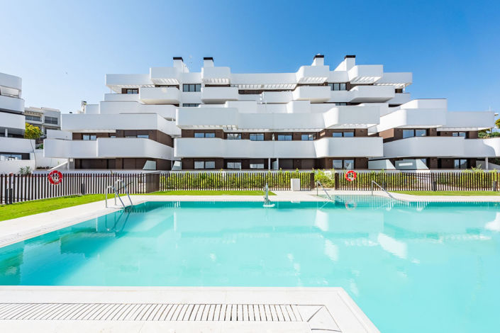 Image No.1-3 Bed Apartment for sale