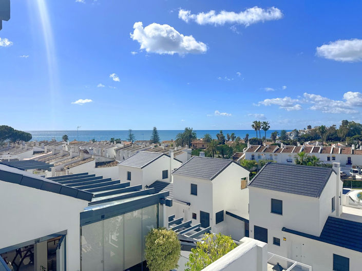 Image No.1-3 Bed Penthouse for sale