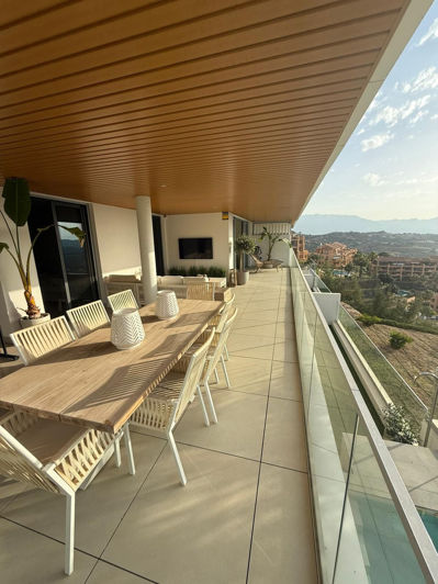 Image No.3-3 Bed Apartment for sale