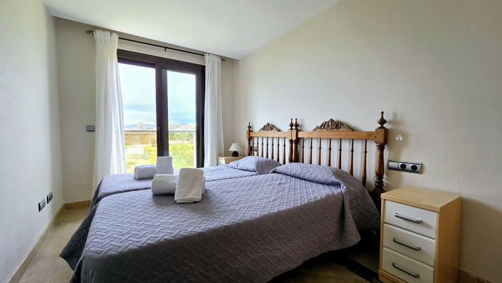 Image No.14-2 Bed Apartment for sale