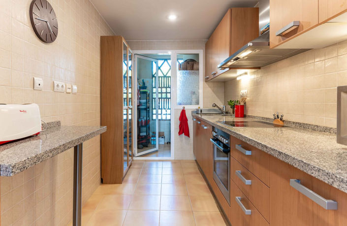 Image No.11-2 Bed Apartment for sale