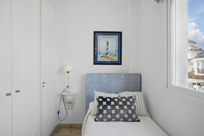 Image No.18-3 Bed Townhouse for sale