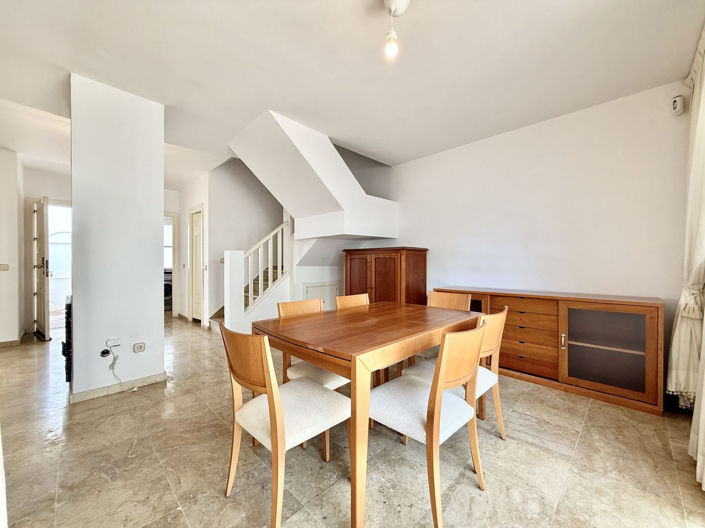 Image No.10-3 Bed Townhouse for sale