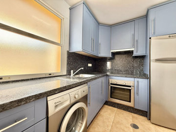 apa5bx4qvtj3-e898b2bb2a2fdfd06d2c39894dce8316