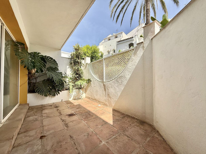 Image No.2-3 Bed Townhouse for sale