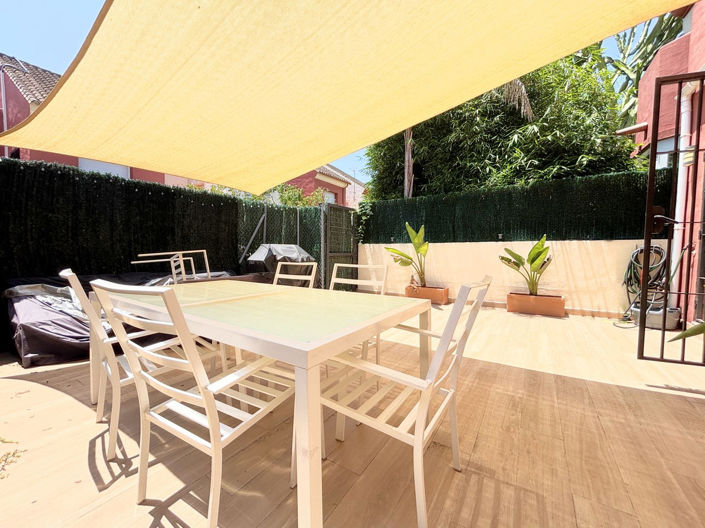 Image No.10-3 Bed Townhouse for sale