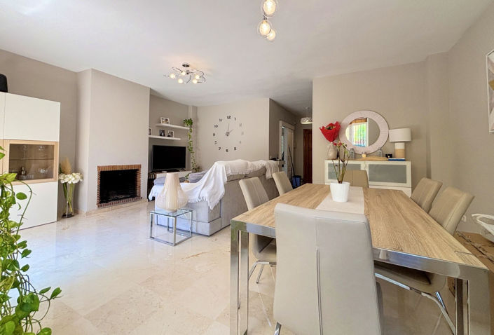 Image No.11-3 Bed Townhouse for sale