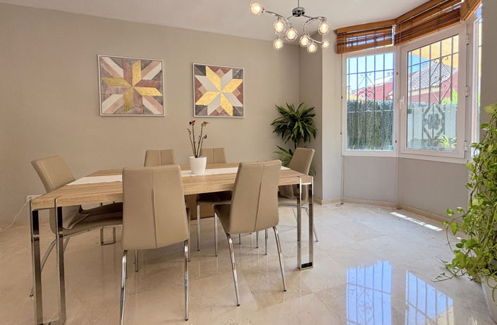 Image No.13-3 Bed Townhouse for sale