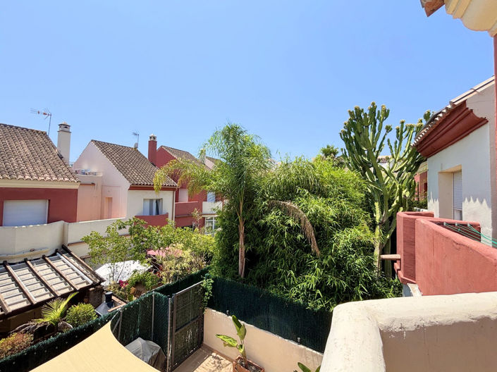 Image No.6-3 Bed Townhouse for sale