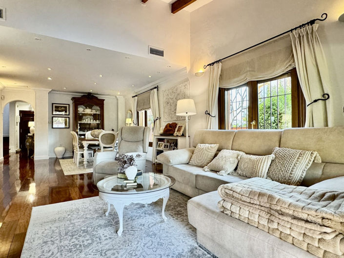 Image No.22-5 Bed Villa for sale