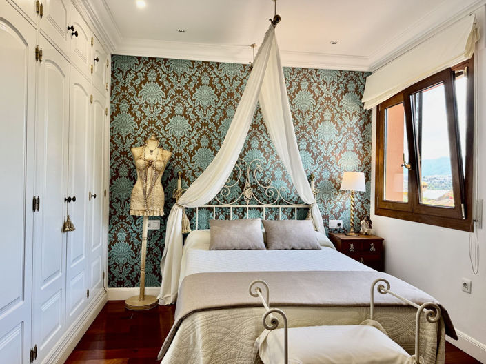 Image No.44-5 Bed Villa for sale