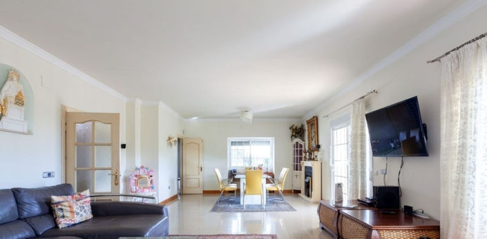 Image No.11-5 Bed Villa for sale