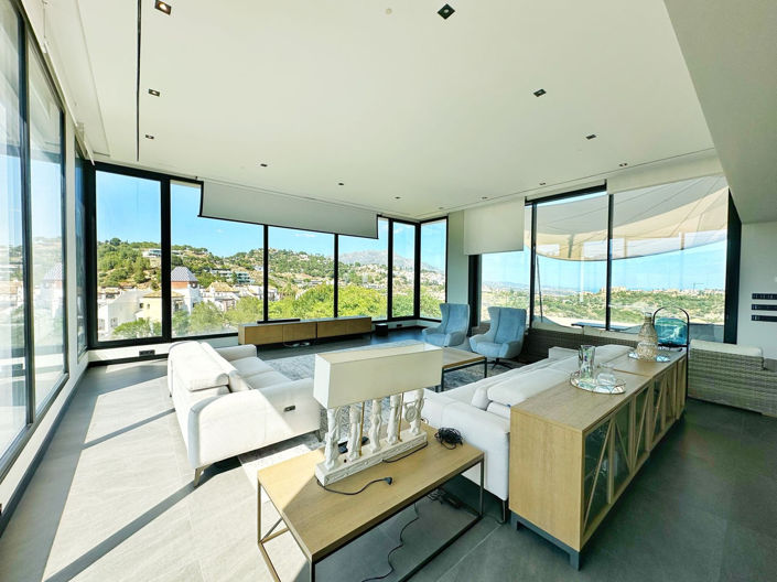 Image No.20-7 Bed Villa for sale