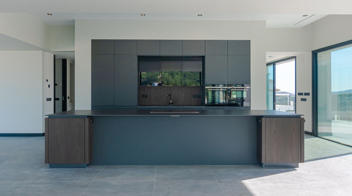 Image No.25-7 Bed Villa for sale