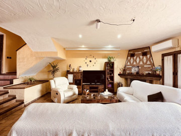 t7jmp0h7z87-aa4cc561180b369757c0bb4af9886cd3